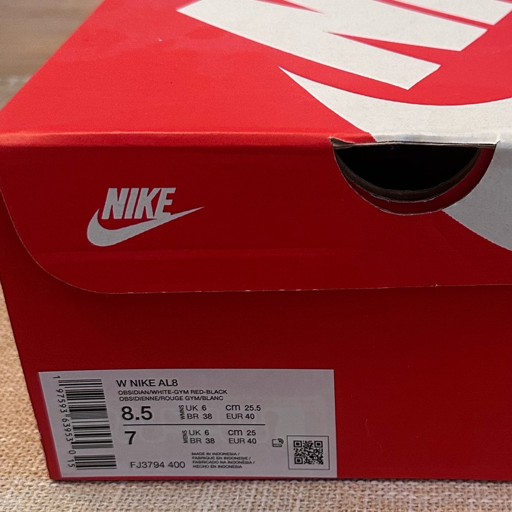 Nike Women’s AL8 Obsidian/White-Gym Red-Black NIB - Picture 3 of 9